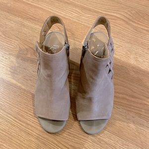 Franco Sarto Tan Cutout Open Toe Heels Zip